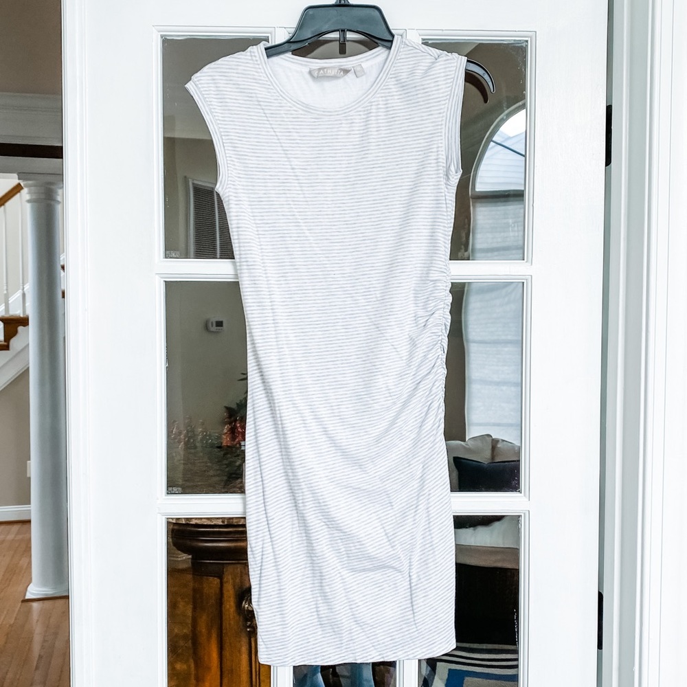 🤍Athleta Body-con Dress🤍